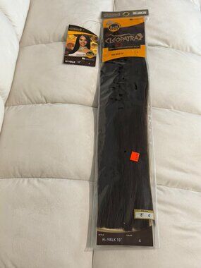 NWT Cleopatra Remy 100% Human Hair Yaki Bulk 18" - Color 4 Medium Brown